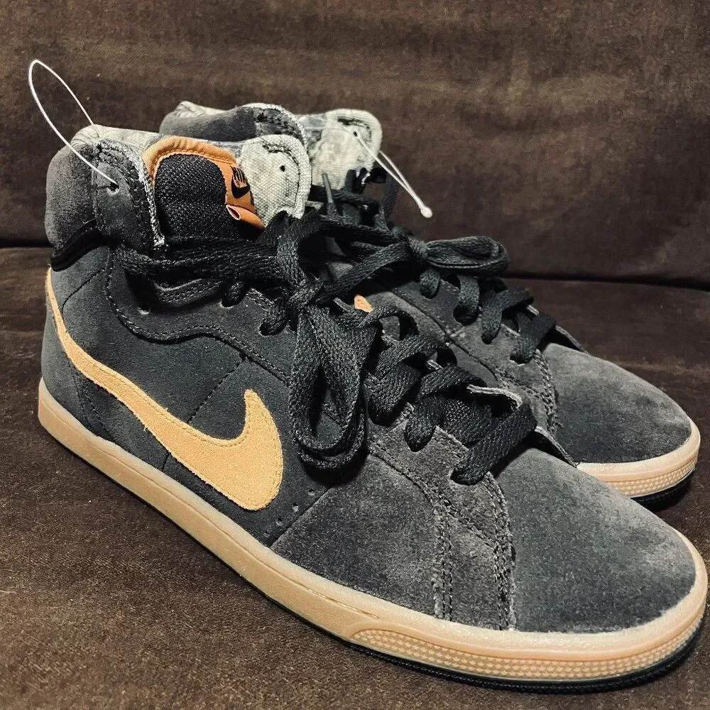 Nike SB Dunk Skateboarding Gum Rubber Soles Vintage OG 2010 Chocolate Suede 8.5
